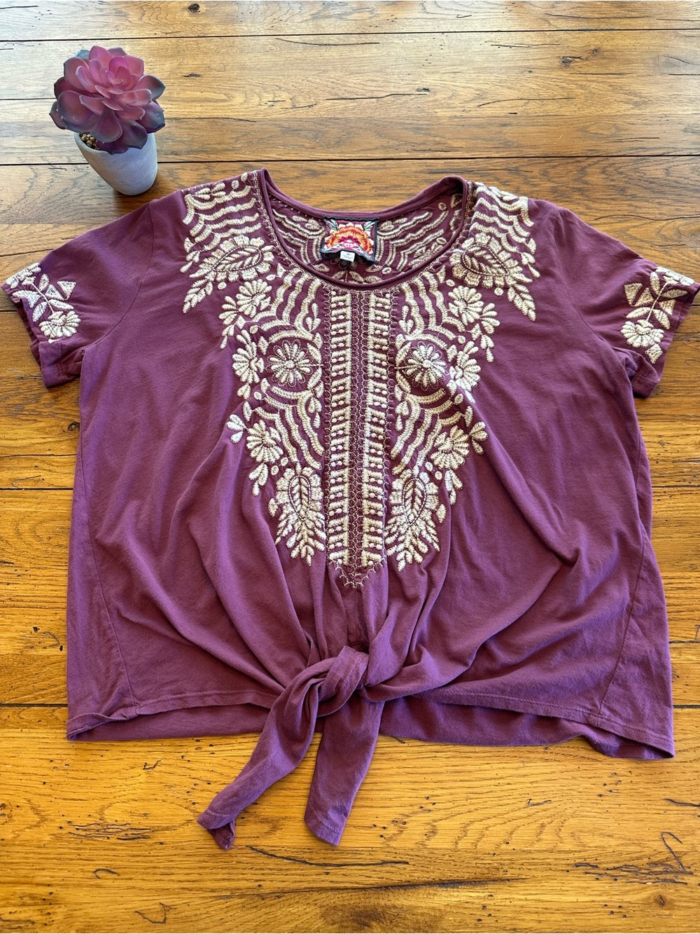 Johnny Was LA Rita Knot Embroidered Tie Front Tee Boho Top Embroidered Plum Med